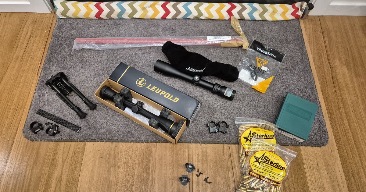 Various items, 338 ibi new barrel, leupold,Bushnell rcbs, starline brass,  Tikka rings etc.