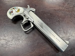 AMERICAN DERRINGER CORP
M-6
TEXAS MODEL
45ACP
6" BARREL
STAINLESS STEEL
IVOREX GRIPS
#135964

UNFIRED $499