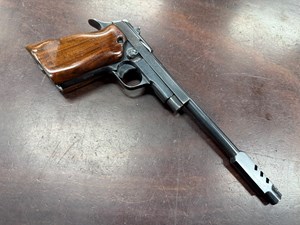 UNIQUE
MODEL D4
22LR
10 SHOT
6.5 INCH BARREL
PLUS COMPENSATOR
EXOTIC TIMBER CUSTOM GRIPS
#571945

VGC+ $220