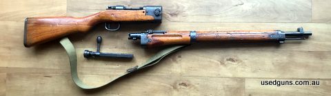 Rare Japanese Arisaka Paratrooper rifle, very good condition, chrysanthemum has been ground but still visible, bolt is all matching and matches receiver, takedo