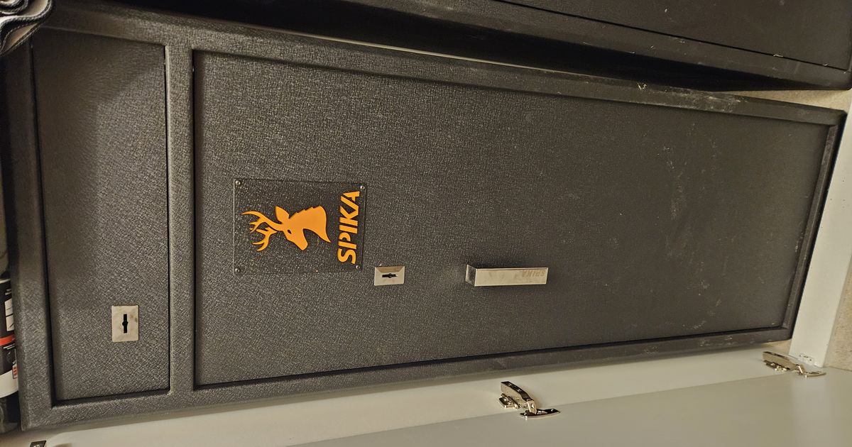 Spika S3 12 gun safe