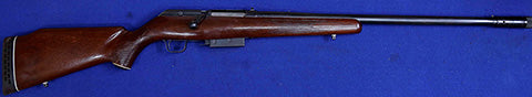 Single barrel 12gauge, auto choke on end of barrel, detachable magazine,