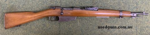 This carbine is made by Tetrni and is in overall sound functional condition. The bore is worn but shootable, the woodwork is sound with minor dings and the orig