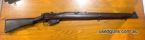 1918 Lithgow No1 Mk III, barrel is 8/10, nice timber, shoots well, has original Lithgow manufactured cocking piece and magazine cut off. a nice presentable 303