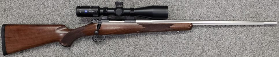 Kimber 84M Varmint .204 in Very Good condition with only minor handling marks. Low shot count. Bore excellent. Well maintained. Sold as bare rifle (no scope) wi