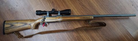 Presents as new laminate stock with varmint barrel fired @ 200 rds, price includes freight to Mainland AU