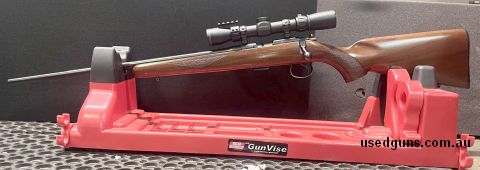 CZ 452 American left hand 22lr, 1x 5rnd steel mag, CZ rings (scope not included). Well looked after with a few handling marks on stock but nothing major. $700 +