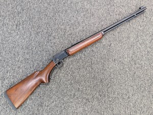 MALRIN
MODEL 39A
22LR
19 SHOT
LEVER ACTION
TAKE DOWN
24 INCH BARREL
WALNUT STOCK & FOREND
#K5122

EXC $1949