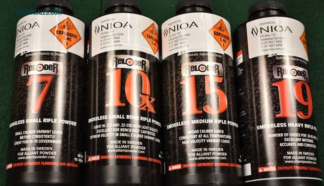 RELOADER RANGE OF GUN POWDER....NEW!!