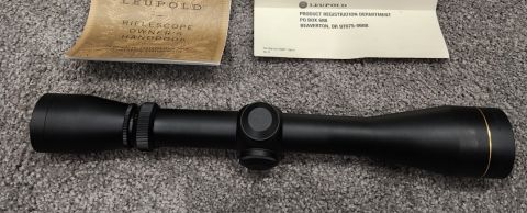 Excellent condition Leupold Vx-1 clearing out safe. Shipping available at buyers expense