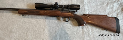 Browning T Bolt Varmit left hand 17 HMR fired less then 100 rounds spare 10 shot magazine included excellent condition