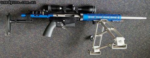 Very good condition McMillan Bros Tubb 2000 rifle chambered in 6mm XC. Comes with a F Class bipod, Meopta MeoStar R1 3-12x56 scope and a 24 inch barrel. Extreme