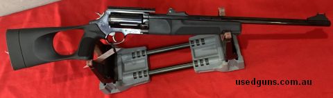 Hi here‚Äö√Ñ√¥s a excellent Taurus circuit judge in 410 / 45 long colt .the gun has seen little use and has been a safe queen.a great bunny busting gun or a gre