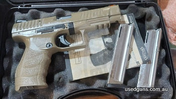 Walther PPQ M2 in .22LR, Original Case . 2 x 10 round magazines. FDE Finish.
