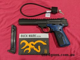 Excellent condition, full-length scope base, model 'Blue label Contour', adjustable rear sight; comes in original case with an extra magazine.