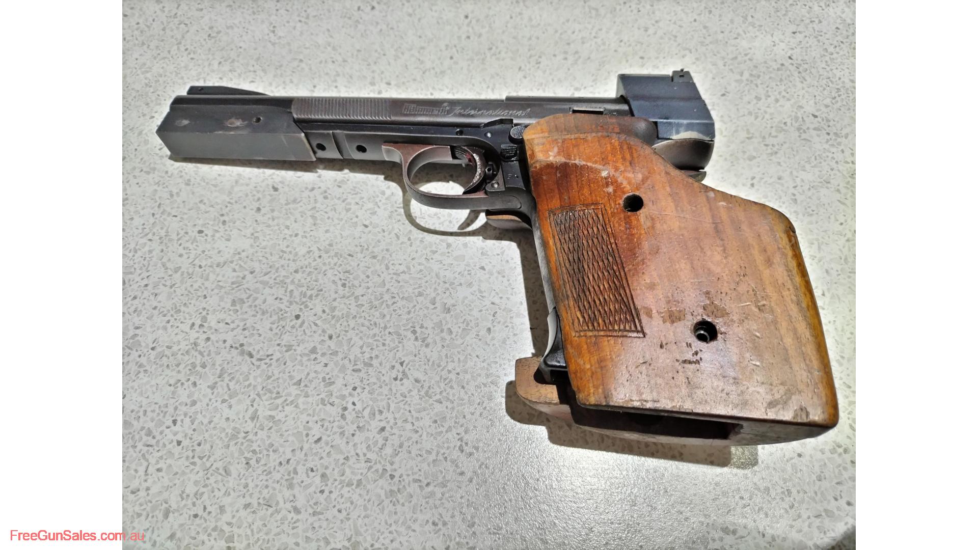 Hammerli International target pistol, model 208