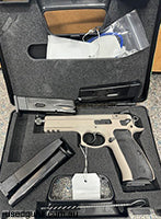 BRAND NEW UNFIRED , CASED WITH 5 ORIGINAL CZ MAGAZINES.PRICE INCLUDES POSTAGE TO NOMINATED DEALER APART FROM WESTERN AUSTRALIA. CONSIGNMENT SALE , PRICE NOT NEG