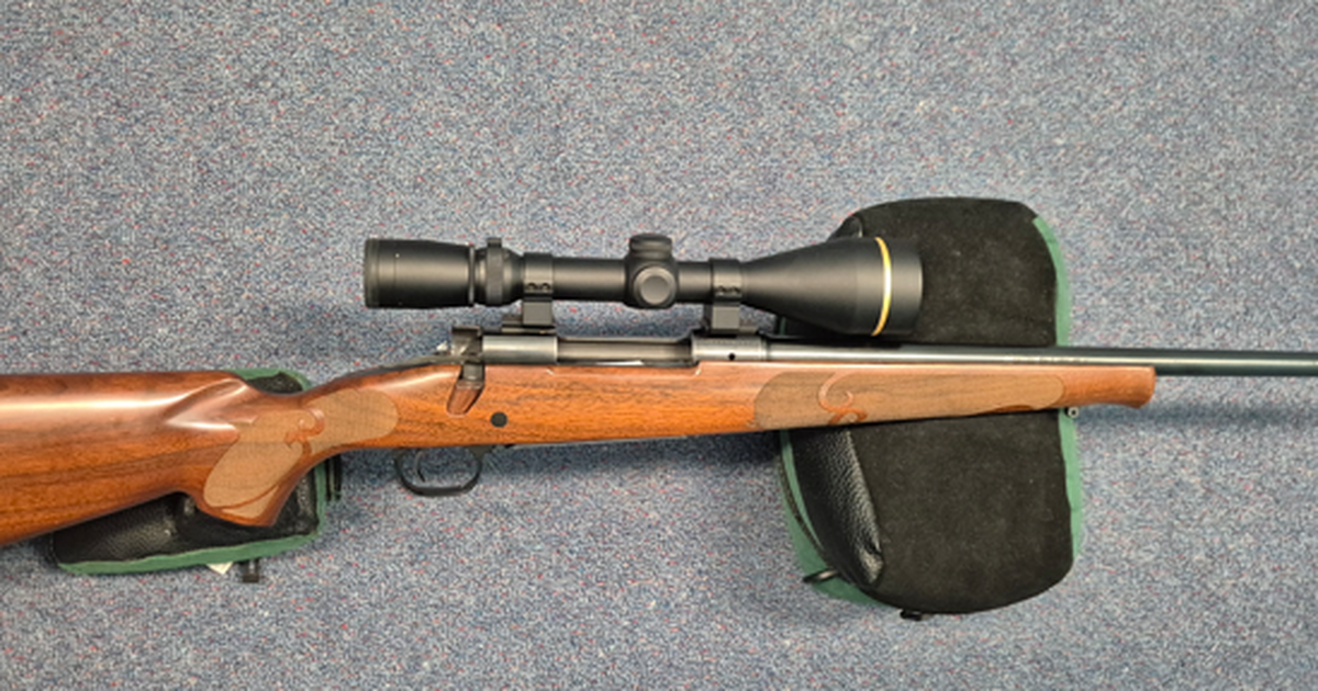Winchester Model 70 Featherweight 30-06