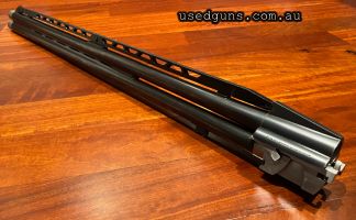 Perazzi 28 inch (29.4 with extended chokes) adjustable rib barrels. Factory choked, 18.6 bores, 1590 grams, 11x11 rib with mid bead, fired less than 2000 rounds