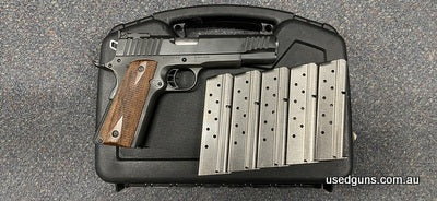 Excellent condition STI Spartan in 9mm. Cycles with ease. Hammer crisp. Trigger has a clean break. Cased with 6 magazines.  $30 Post to your dealer anywhere in 