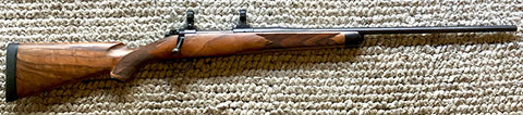 Beautiful example of a kimber classic select 84L . Has only fired 18 shots from new. Excellent condition beautiful piece of timber on it . Comes with bases and 