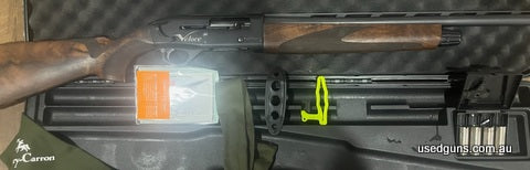 Verney Carron Veloce 12G, used but good condition has some marks on barrel retainer. Comes with case gun sock owners manual chokes, not used any more will negot