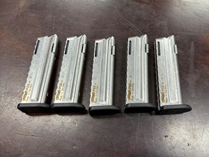 WALTHER
P22
22LR
10 SHOT
ORIGINAL MAGAZINES
TEN ONLY

AS NEW $65 EACH