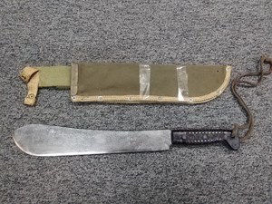 DIE CASTERS - MELBOURNE
AUSTRALIAN WWII MACHETE WITH SHEATH
MILITARY MARKINGS D^D DC-44
MANUFACTURED 1944
VGC $220