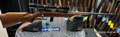 Winchester 320 22LR. Made in 1972. Comes with a 10 shot and a 5 shot magazine. In fair condition.