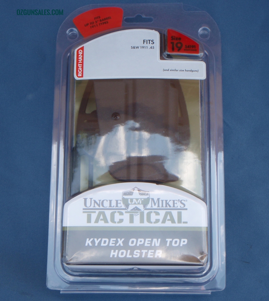 Uncle Mike's R/Hand Holster to fit 5" Ba