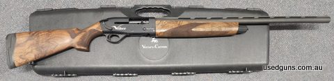 Massively reduced from $3499 to clear. Save $2000. Verney Carron Volce Lever Release 12g. French made high quality. 28 inch barrel and Walnut stock. 3 inch cham