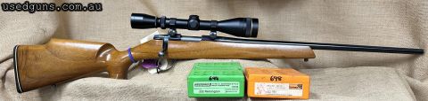 #698 Comes with Dies. Customer looked after his guns and seems pretty tidy. Leupold Scope 4-12 VX-11. I list all my guns as Fair unless they are new, it is up t