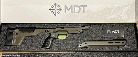 MDT HNT26 chassis for a Tikka short action. This chassis has the inbuilt Arca rail and the side folder in Cobalt Green. This stock is in almost new condition, t