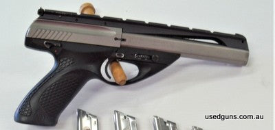 Beretta U22 Neos semi-auto with 4 magazines