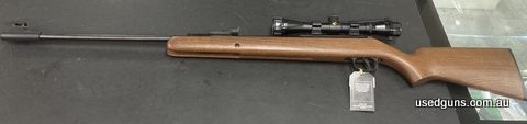 As new classic Diana in a handy package. Great bunny buster or starter gun.