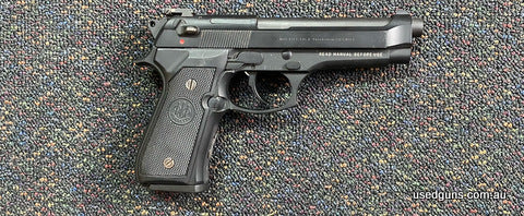 Good condition Beretta 92FS in 9mm. Has marks to the trigger guard due to grub screws from a light attachment. Otherwise very good condition overall. $30 freigh