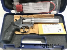 Smith & Wesson 686-6 .357 Magnum as new ,safe queen , extreme minimal use ,suit new buyer $1150 Chris 0414417344 Wallan Vic