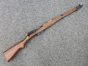 SWISS
SCHMIDT RUBEN
1905 CALVARY CARBINE
7.5X55, 6 SHOT
STRAIGHT PULL ACTION
EXCELLENT BORE
MANUFACTURED 1910
MATCHING NUMBERS
ORIGINAL LEATHER SLING
#6897

EXC $1290
