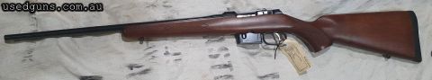 CZ 527 chambered in .223 Rem. Excellent/new condition, very low round count (no wear on the bolt handle or bolt face), built in 2019 (Alloy magazine well / trig
