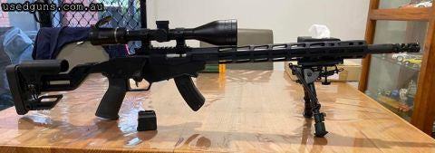 Very limited use, suit new buyer Comes with x2 Magazines included is genuine 15 shot magazine & Mussel break