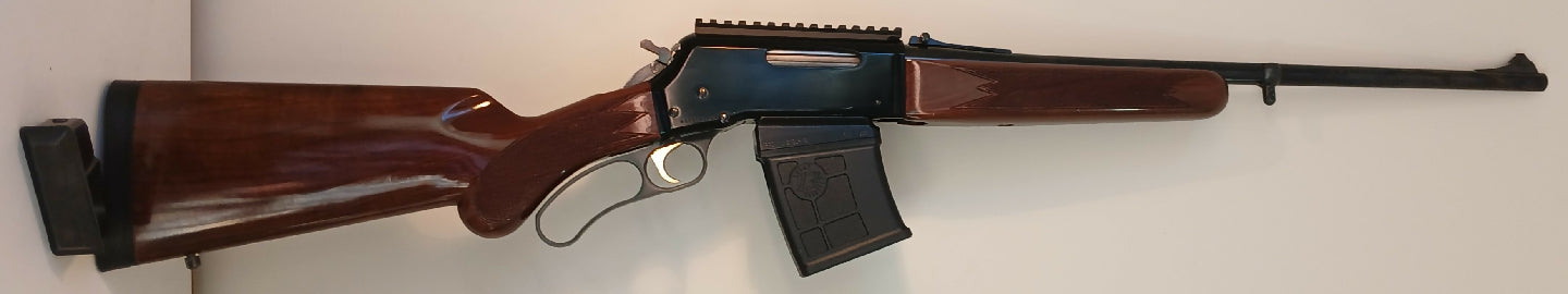 BLR 243 win in near new condition very reluctant sale factory mag plus a Lucky 13 9 round magazine only used at the range Please call or text 0412262025 for me 