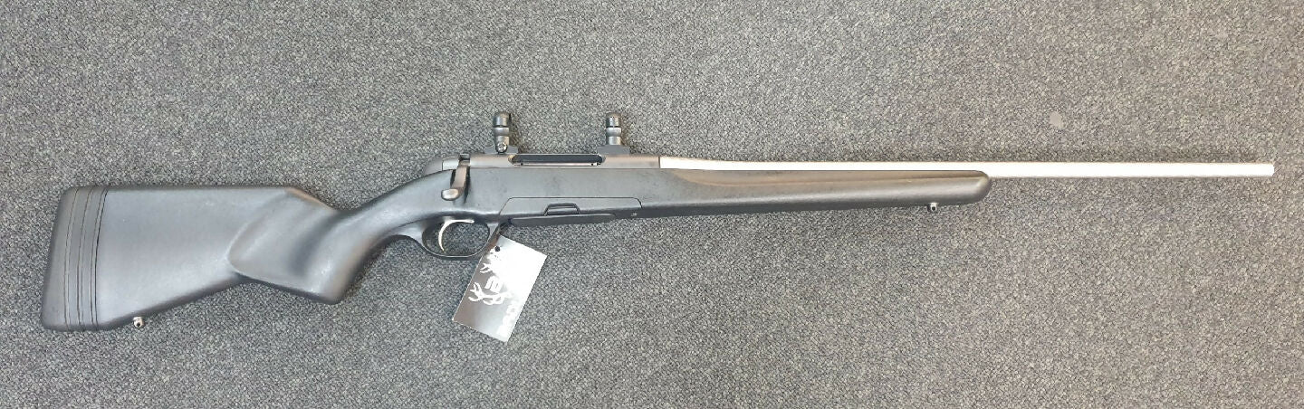 Near new Steyr Pro Hunter chambered in 30-06. Includes 1" scope rings. The Steyr Mannlicher Pro Hunter is a premium Austrian bolt-action rifle celebrated for it
