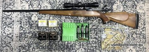 Brilliant custom 338/06, 24 inch medium profile barrel, lovely crisp trigger. Smooth and strong Mauser 98 action. Action bedded and barrel floated. Lovely stock