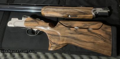 Camilleri custom stock to suit DT11 ACS, Would also suit DT10 x-trap, Right hand glove grip stock made from Turkish Walnut that cost me $4000, Selling because i