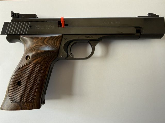 Smith & Wesson Model 41