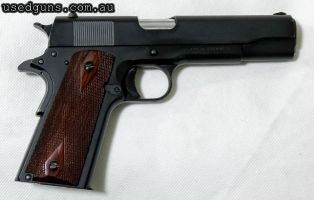 ¬¨¬®‚Äö√Ñ‚Ä†In excellent condition, this is a close replica of the original Colt 1911 in style. All steel construction. Blued with very nice walnut grips, it ha