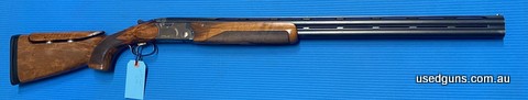 Very good condition Beretta 682 Gold in 12G. Has an adjustable stock, 30 inch barrels in very good condition and a very ergonomic forend. Some minor cosmetic ma