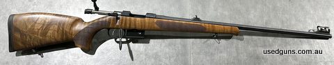 Brand new unfired CZ 527 Lux in 223. This model is hard to find. Exceptional timber. Also comes with original CZ rings.