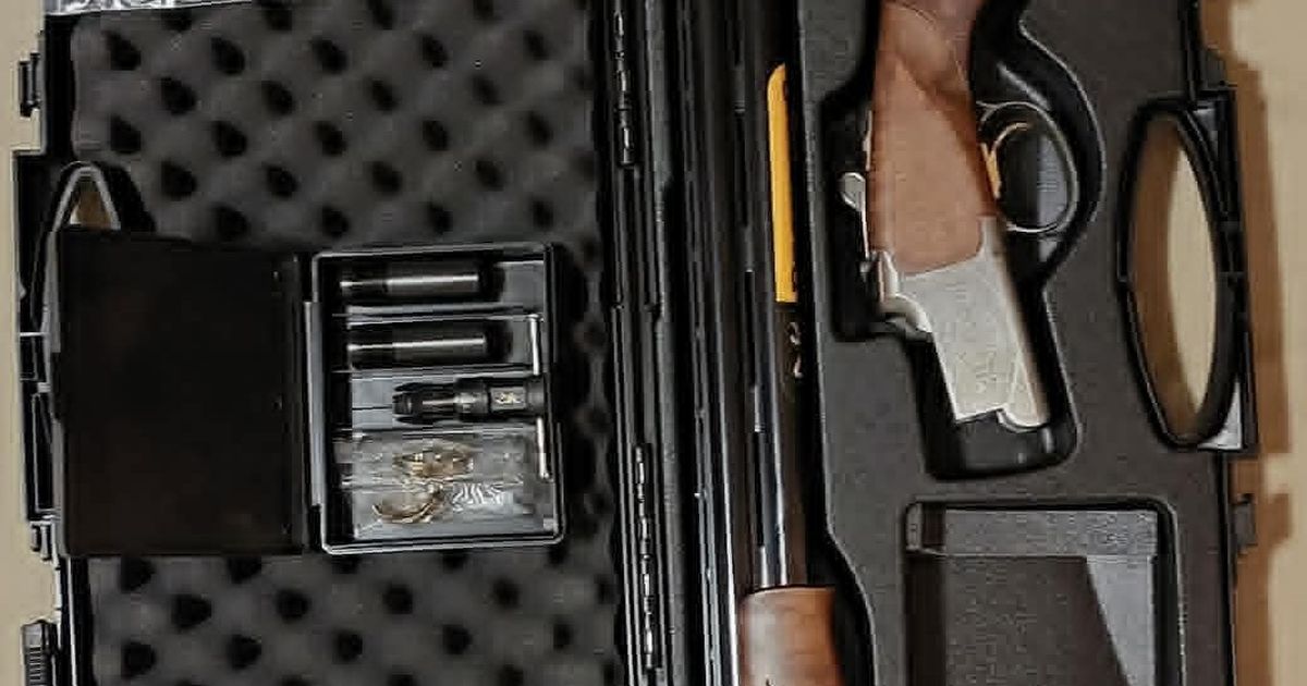 Browning 12g shotgun