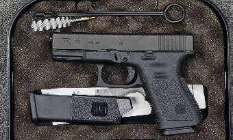 A Glock 23 in 40 S&W in excellent condition.¬†The previous owner claims this pistol is unfired. Comes with black Glock plastic case, two magazines and cleaning 